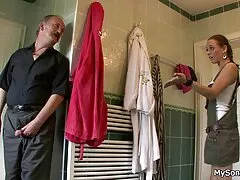 Cagna nonne italiane xxx bionda ama essere scopata nel culo.