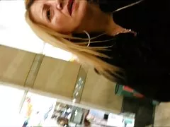 Una giovane bionda aiuta la sua amica a venire con la video porno amatoriali gratis italiani webcam, allarga le gambe e mostra i suoi tagli rosa e si accarezza appassionatamente.