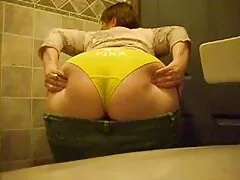 Sexy Khloe Kapri sedotto suo fratello video di mature italiane e si sedette sul suo cazzo
